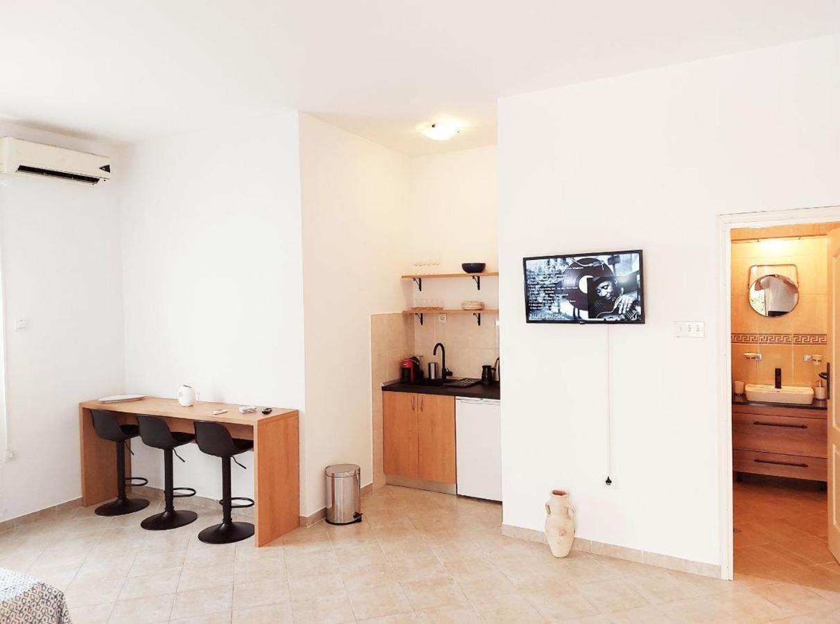 Apartmani Radovic Bijela Exterior photo