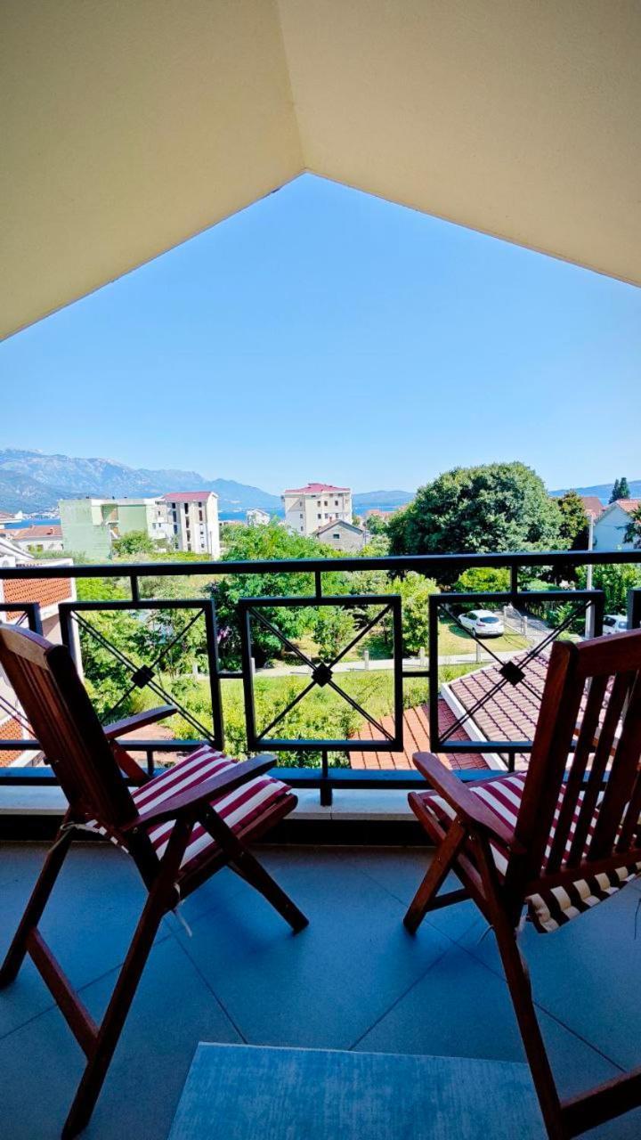 Apartmani Radovic Bijela Exterior photo