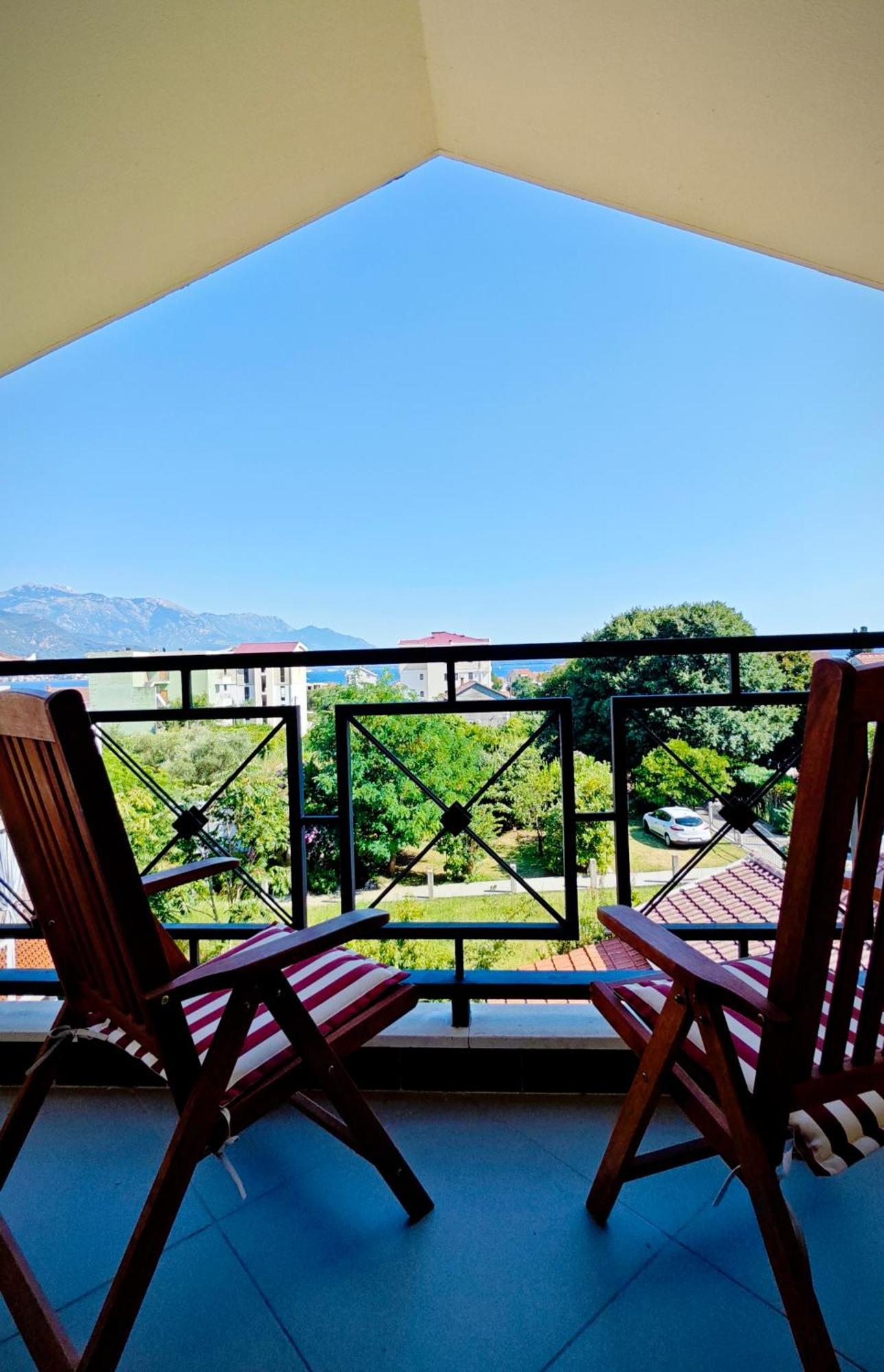 Apartmani Radovic Bijela Exterior photo